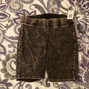 NWT Torrid black acid wash biker shorts 1 1X